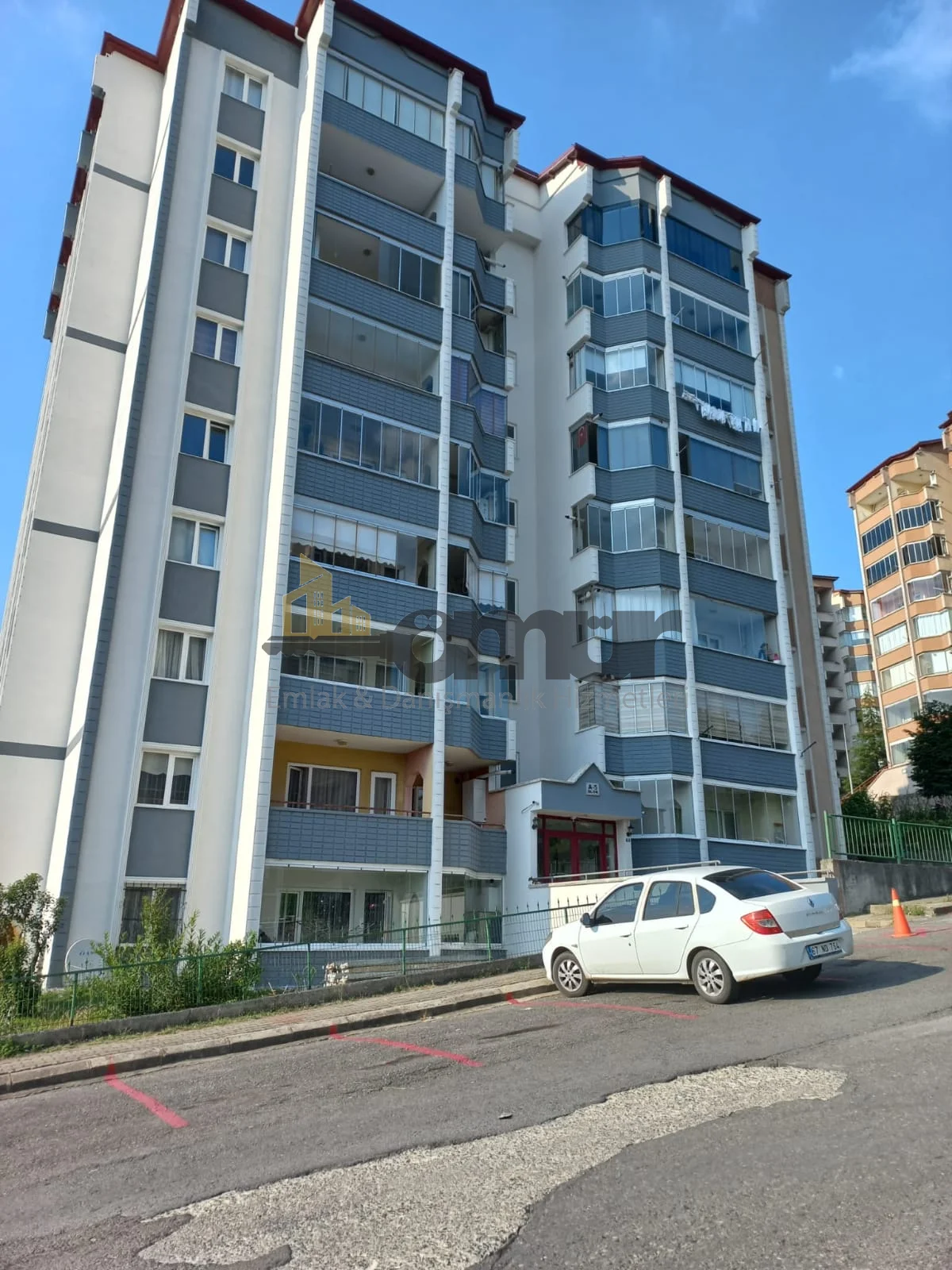 Kdz Ereğli Emlak - ÖMERLİ DEVLET HASTANESİ KARŞISINDA ACİL SATILIK 3+1 DAİRE